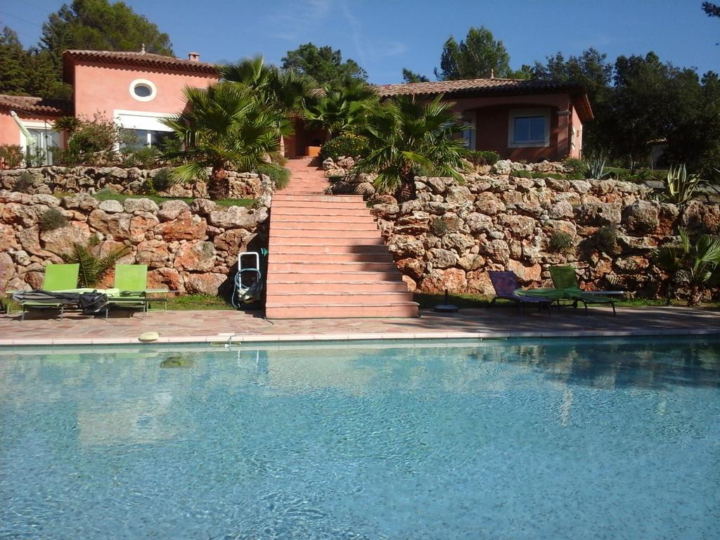 Mas Des Lys Hotel Roquebrune-sur-Argens Eksteriør billede