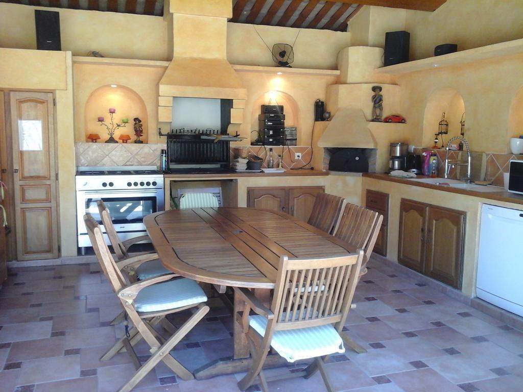 Mas Des Lys Hotel Roquebrune-sur-Argens Eksteriør billede