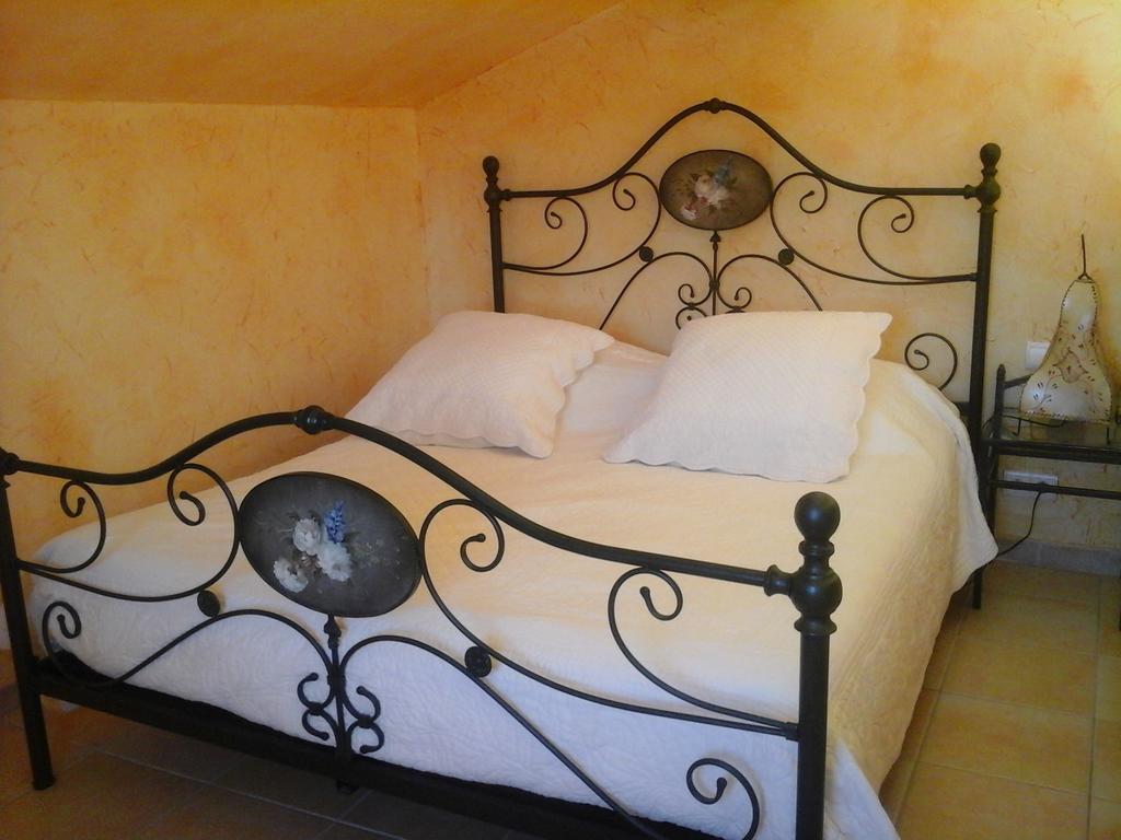 Mas Des Lys Hotel Roquebrune-sur-Argens Værelse billede