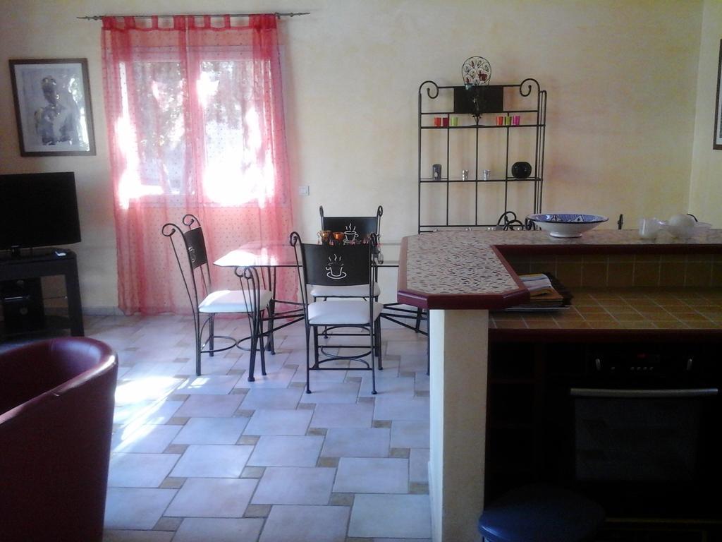 Mas Des Lys Hotel Roquebrune-sur-Argens Eksteriør billede