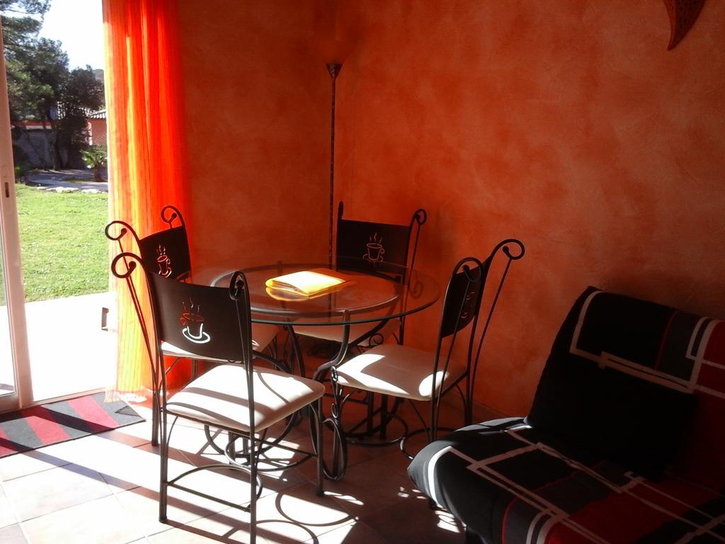 Mas Des Lys Hotel Roquebrune-sur-Argens Værelse billede