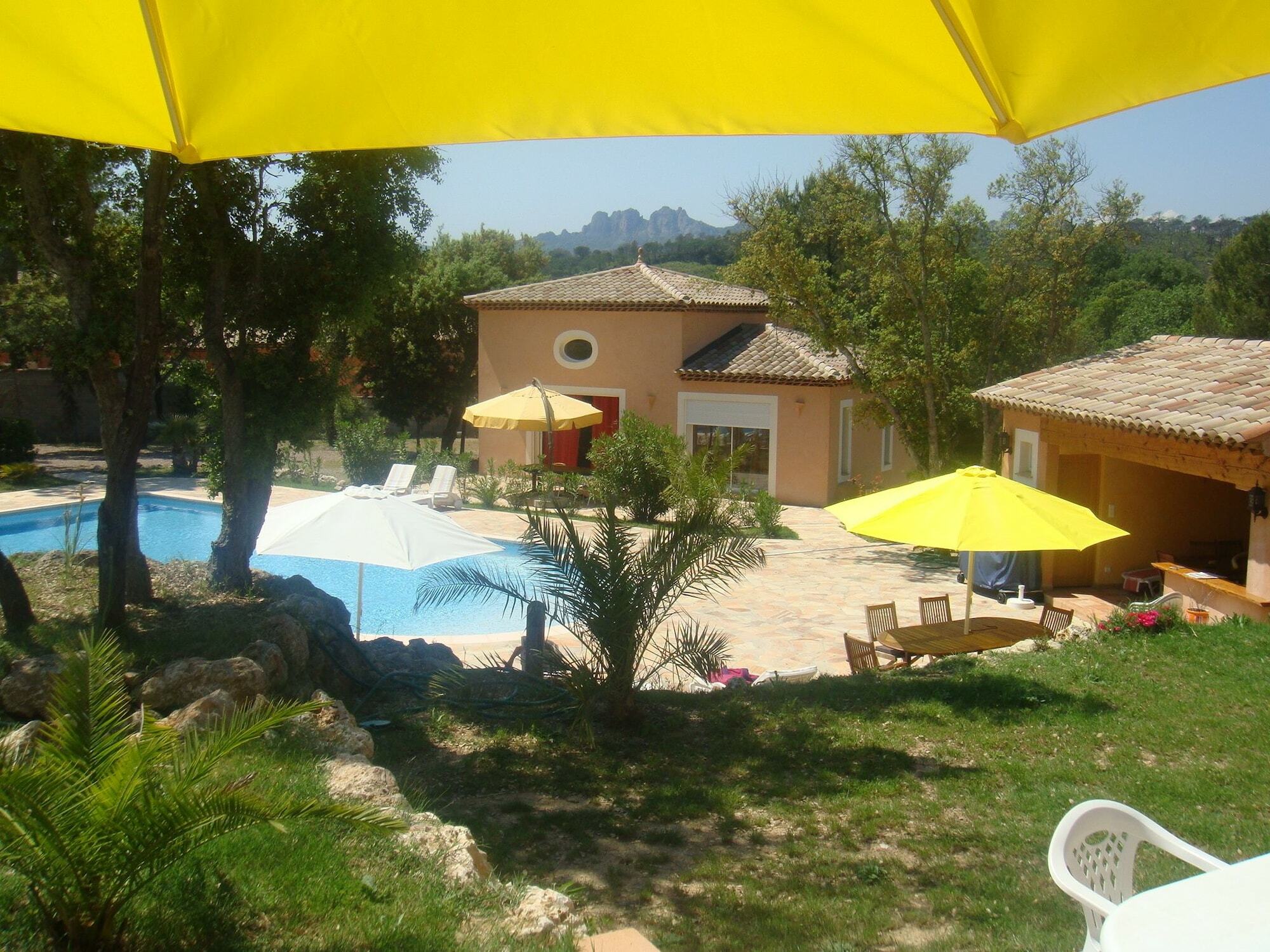 Mas Des Lys Hotel Roquebrune-sur-Argens Eksteriør billede